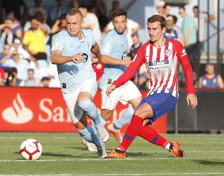 Intensidad a flor de piel en el duelo entre celestes y rojiblancos en el estadio de Balaídos.