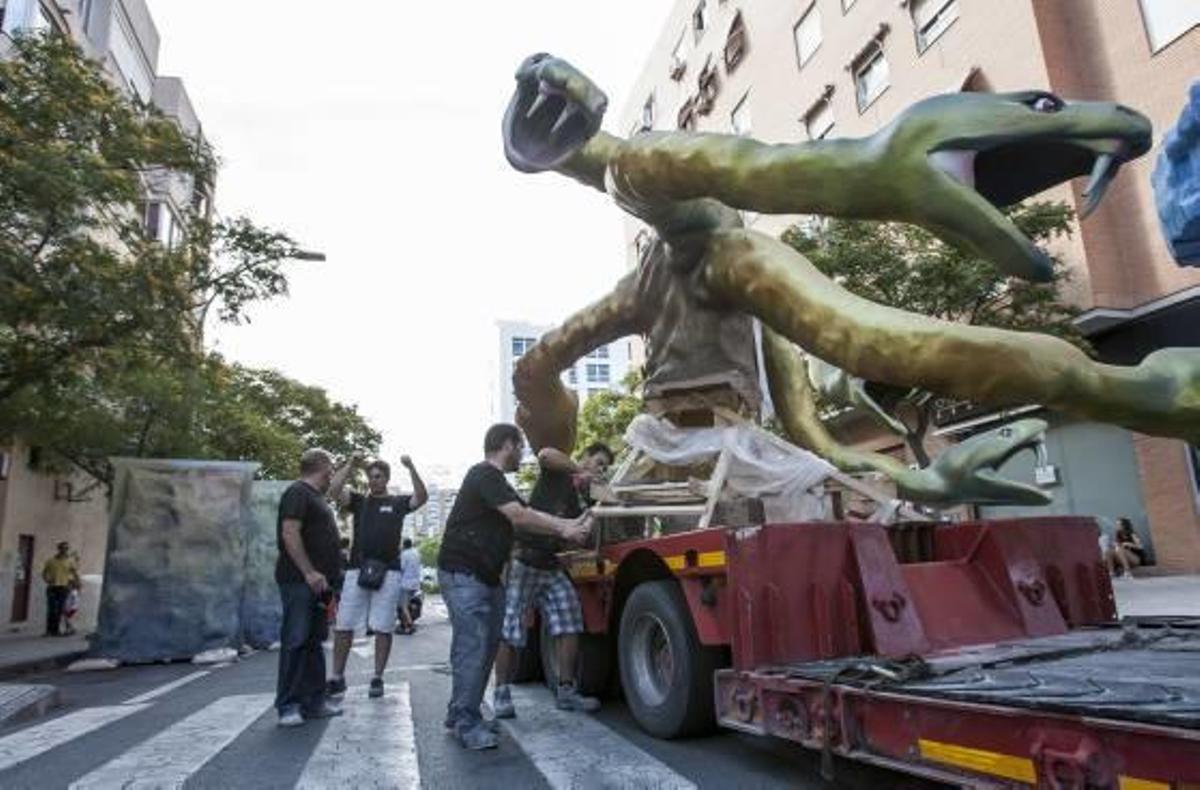 La hoguera de la Ceràmica toma la delantera