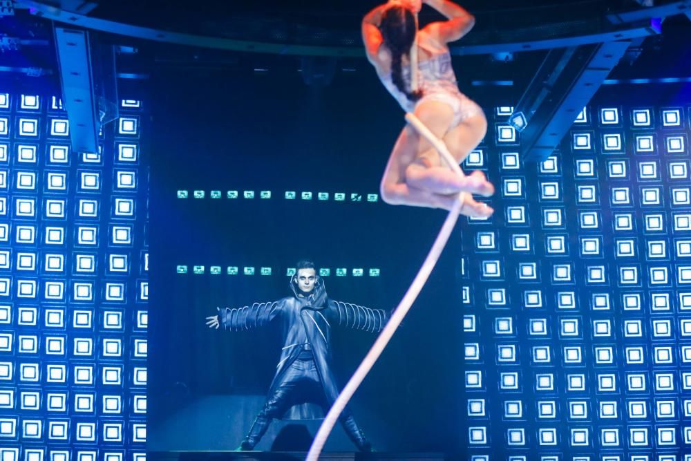 Espectáculo del Cirque du Soleil en el MSC Meraviglia con escala en València