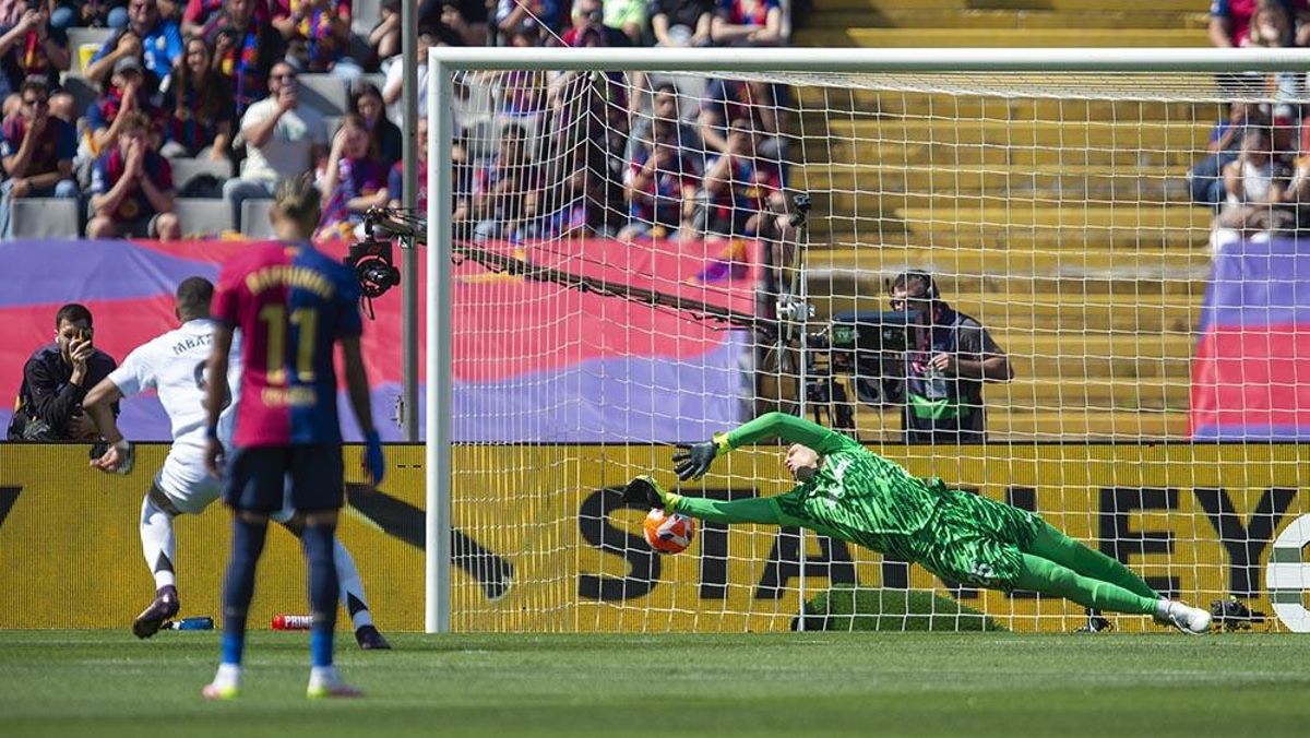 El Barça gana el clásico ante el Madrid en el estadi Lluis Companys