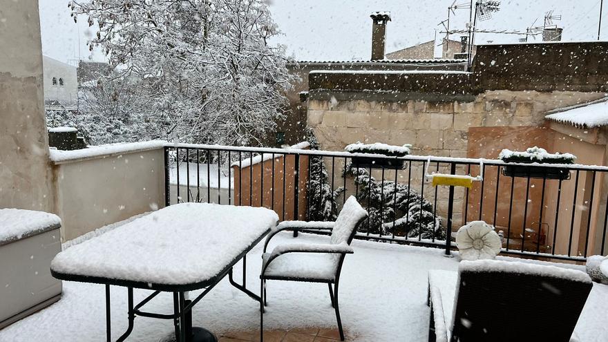 Schneesturm auf Mallorca: In Valldemossa fiel der Strom aus