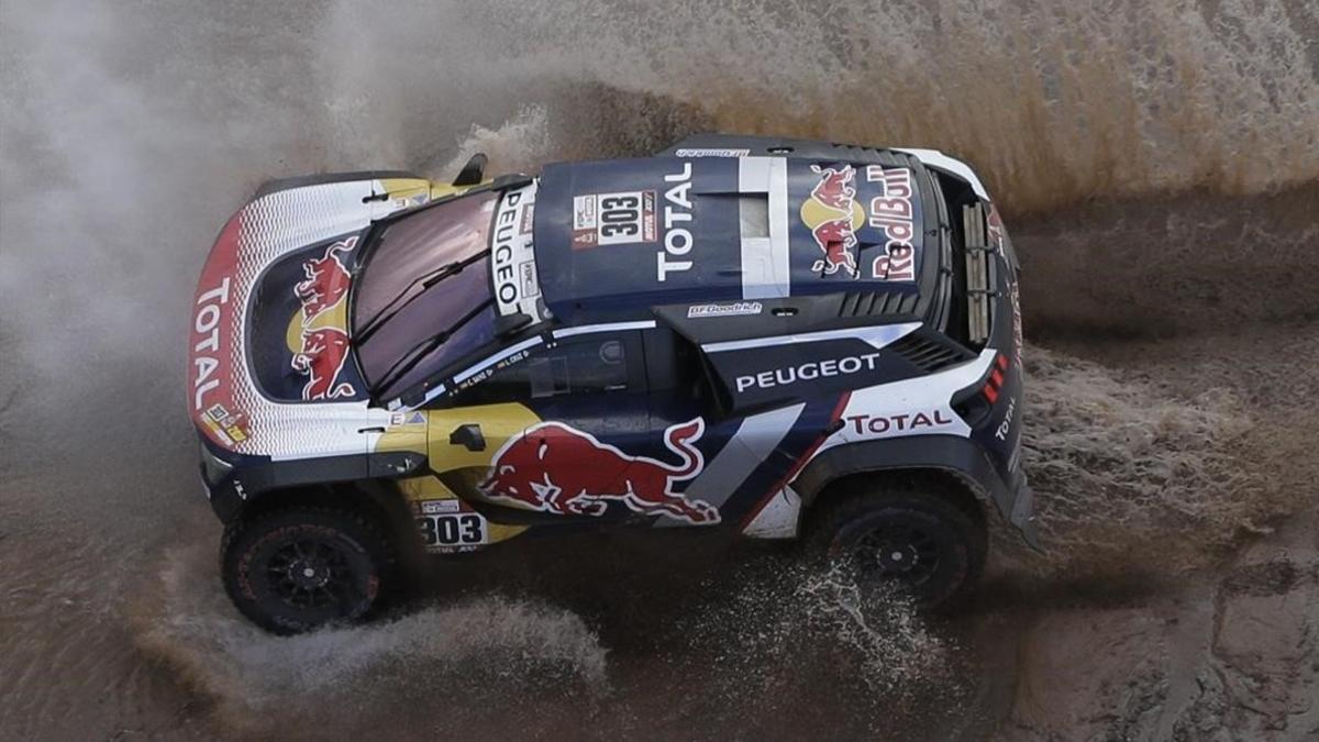 Carlos Sainz y Lucas Cruz (Peugeot 3008 DKR) van lanzados a por segundo Dakar.