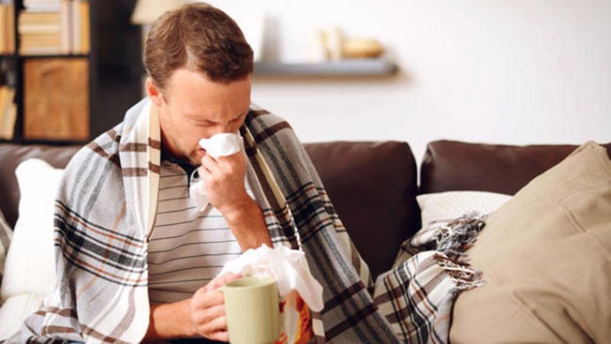 ¿Sabes cómo diferenciar la gripe de un resfriado?