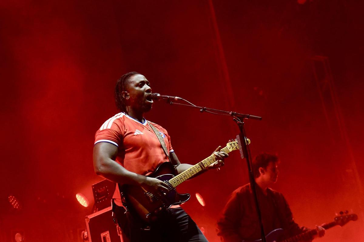 Todas las imágenes de la actuación de Bloc Party en el Warm Up