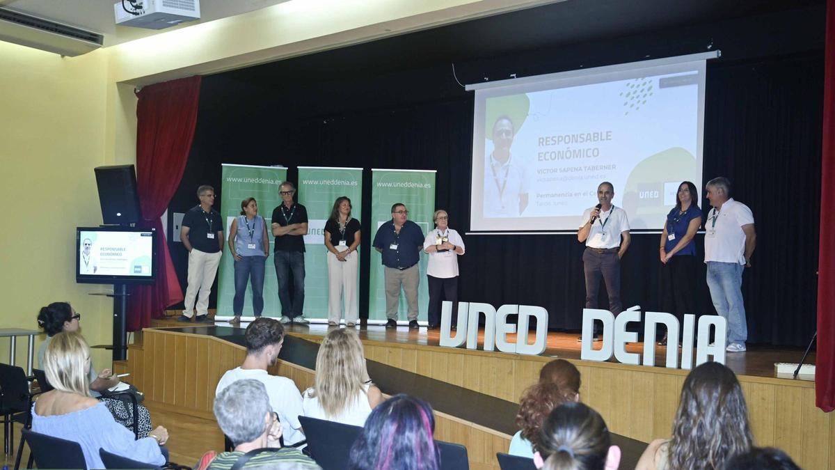 Acogida presencial a los nuevos estudiantes en el Salón de Actos de la UNED Dénia, el jueves 1 de octubre