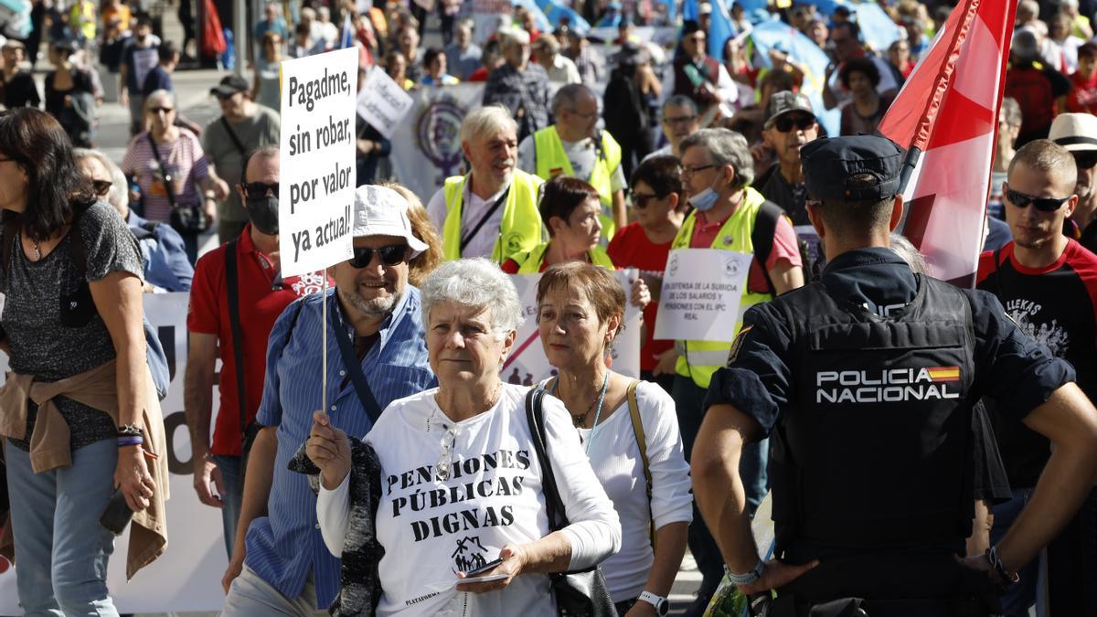 Una manifestación en favor de la revalorización de las pensiones.