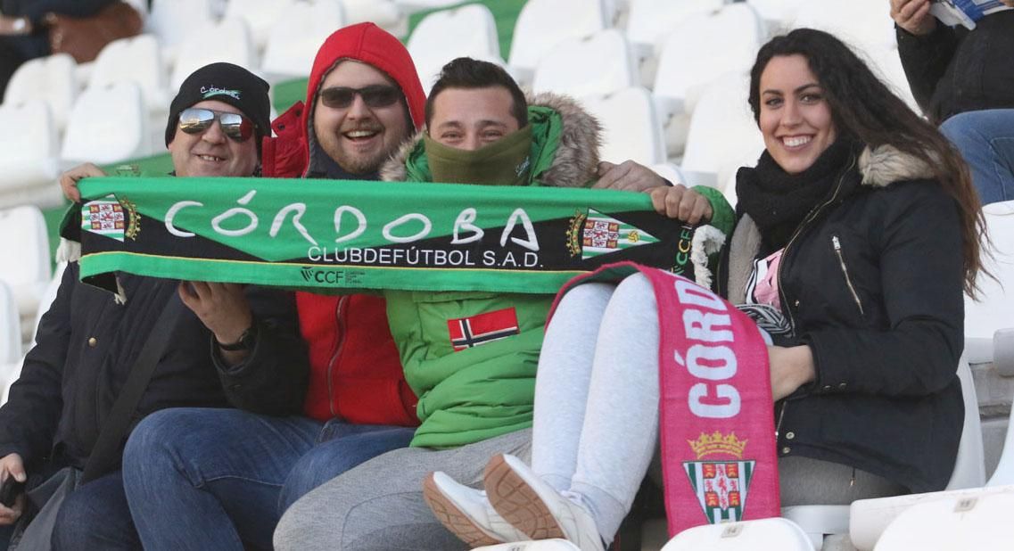 La afición blanquiverde en el Córdoba-Albacete