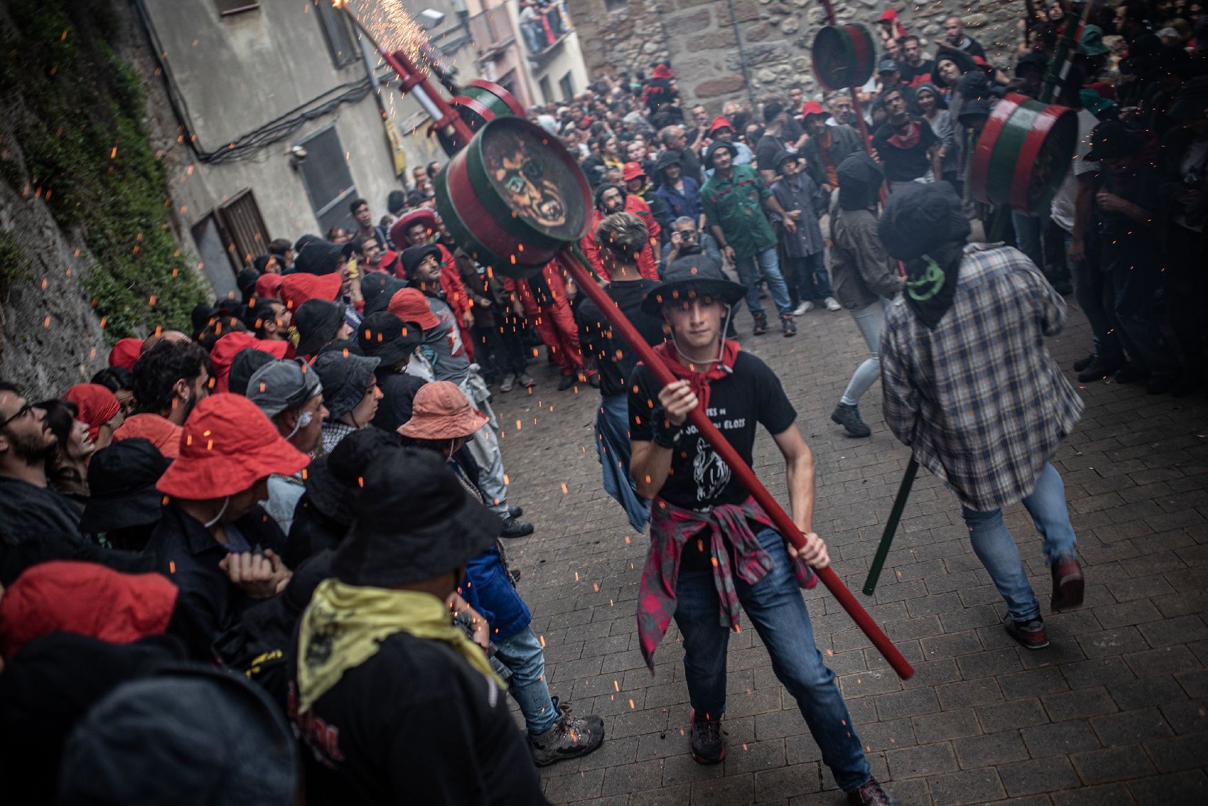 Les millors imatges del passacarrers de dimecres al vespre de Patum