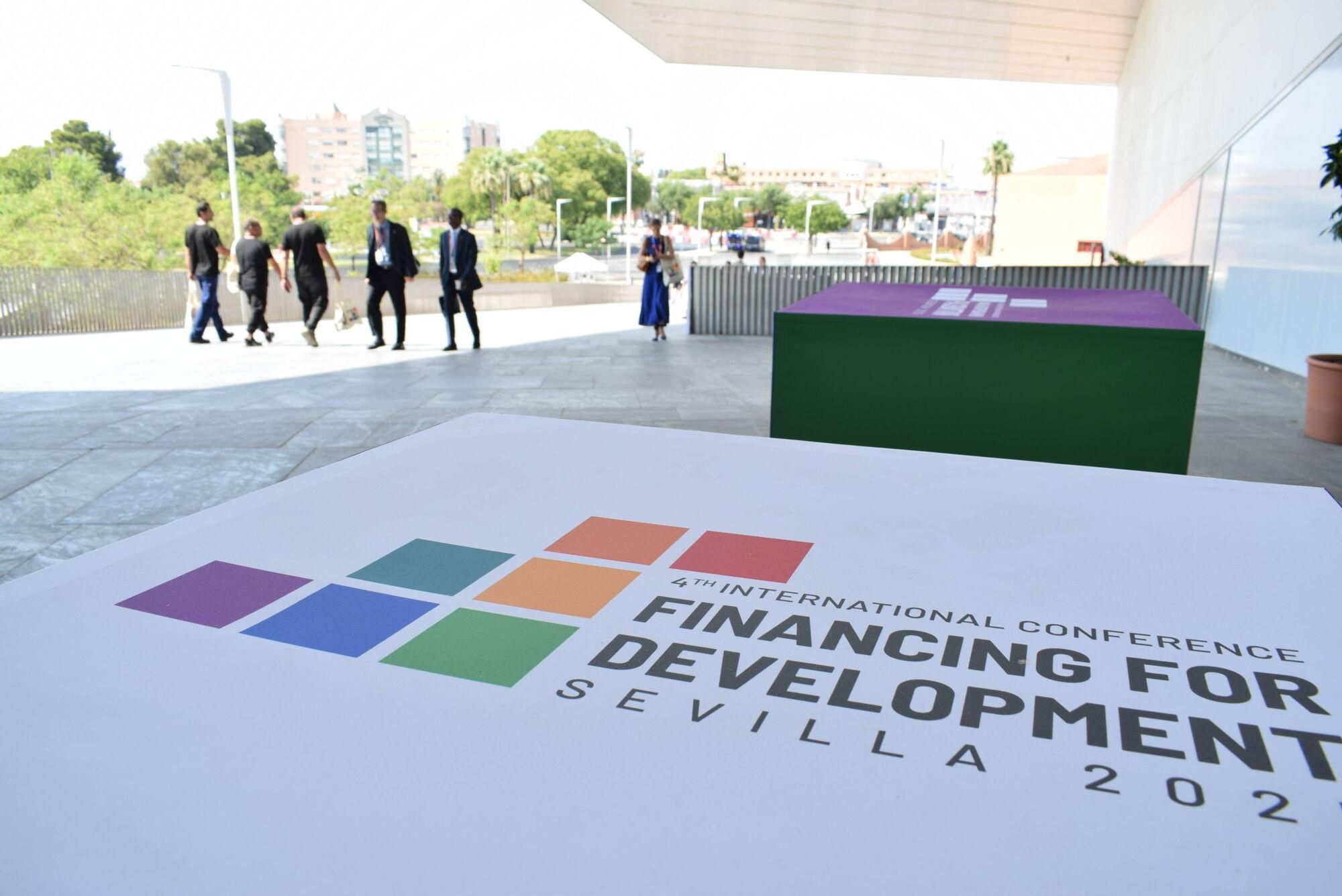 Primer día de la IV Conferencia Internacional para la Financiación al Desarrollo de la ONU desarrollada en el Palacio de Ferias y Congresos ubicado en Sevilla Este