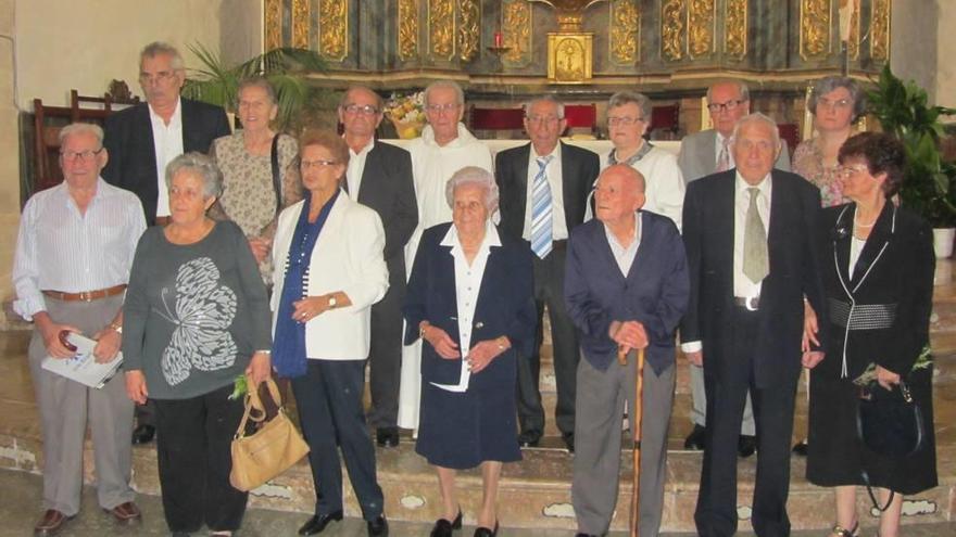 Campanet rinde homenaje a los mayores de 80 años y a los matrimonios más longevos