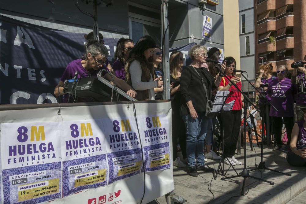 Así ha celebrado Elche el 8M