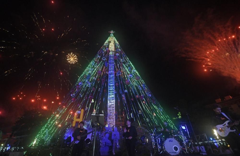 Encendido del árbol de la Circular en Murcia