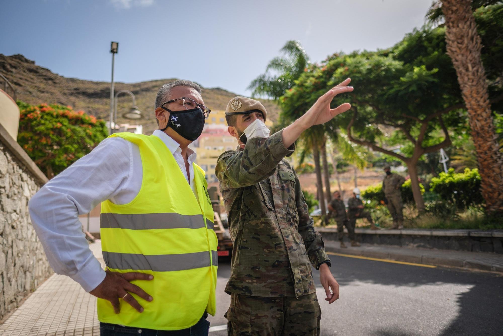 Tercer día del montaje del puente militar de San Andrés