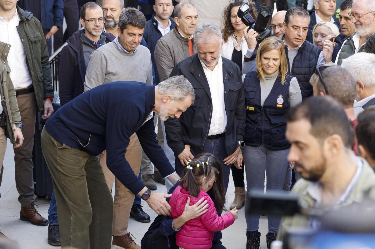 Los Reyes vuelven a Valencia tres semanas después de la DANA | FOTOS