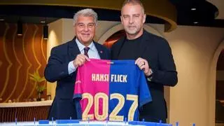 Flick firma su renovación por el Barça hasta 2027