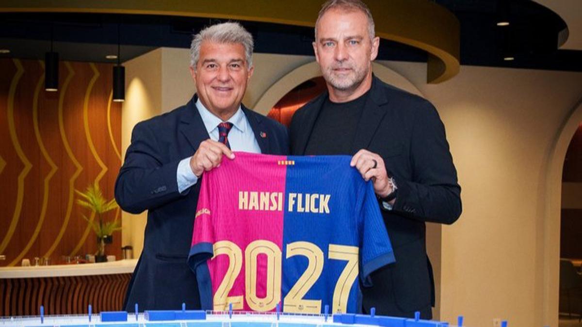 Flick firma su renovación por el Barça hasta 2027 Flick firma su renovación por el Barça hasta 2027