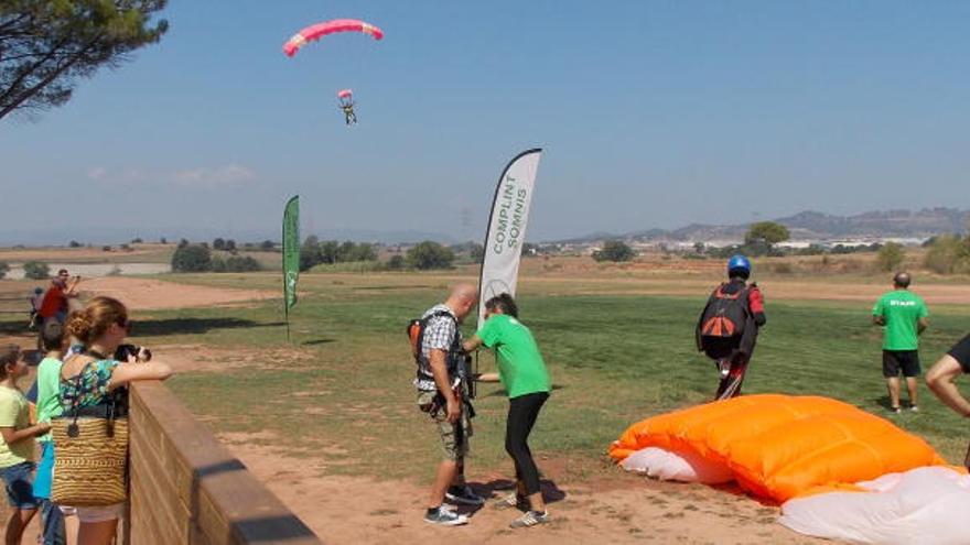 L&#039;aeròdrom de Sant Fruitós supera els 2.000 paracaigudistes en 3 mesos d&#039;obertura