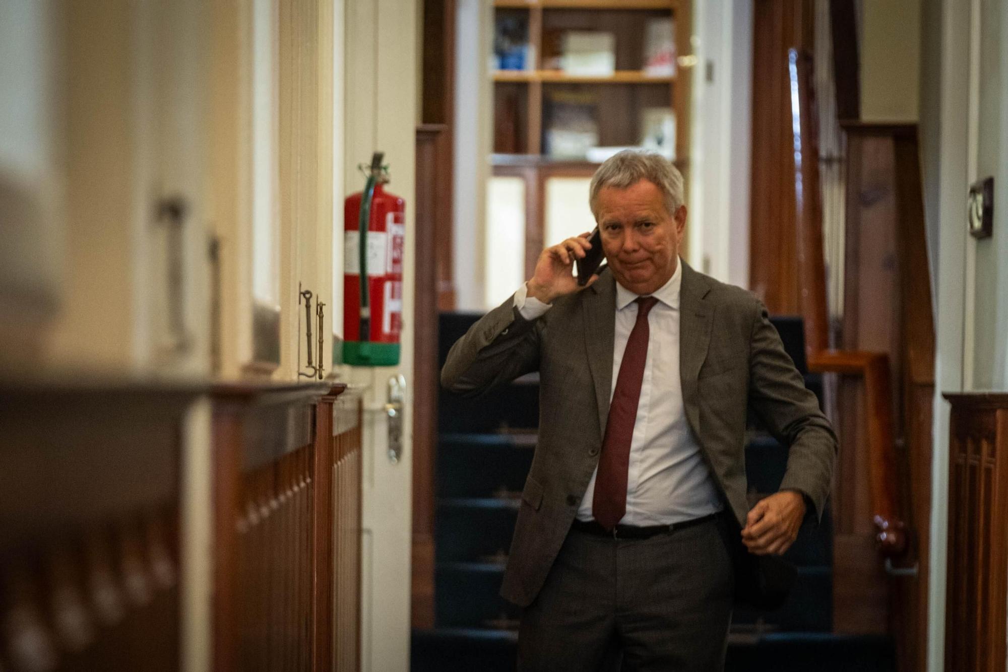 Pleno del Parlamento de Canarias