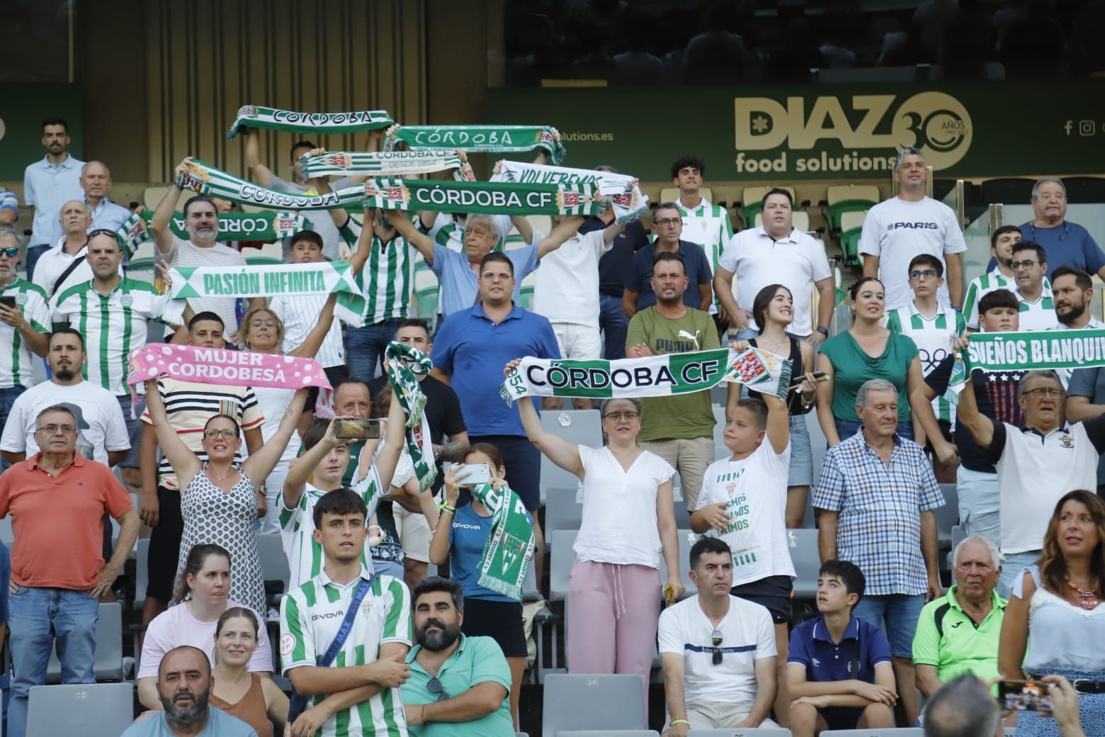El Córdoba de Segunda se presenta ante su afición
