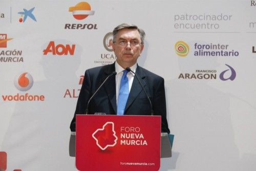 El embajador de la Federación de Rusia en España, Yuri Korchagin, en el Foro Nueva Murcia