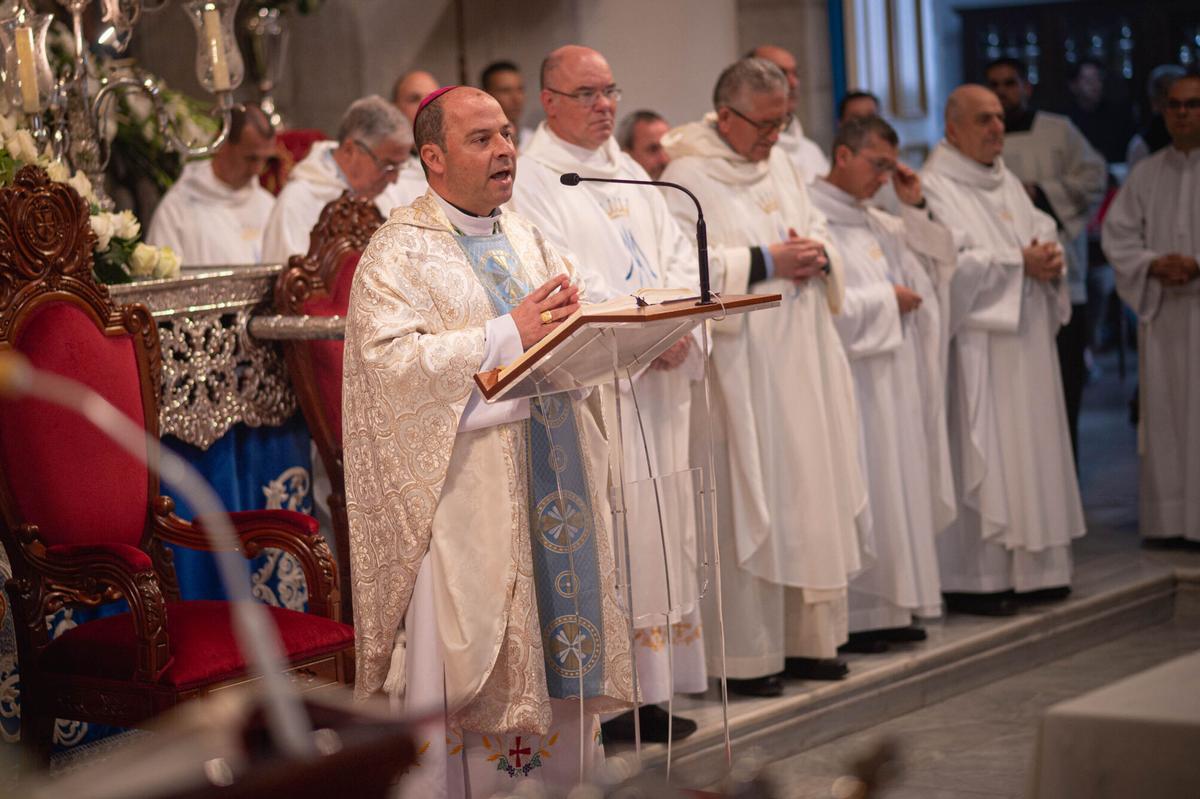 Fiesta de la Virgen de Candelaria: procesión cívica y Misa central