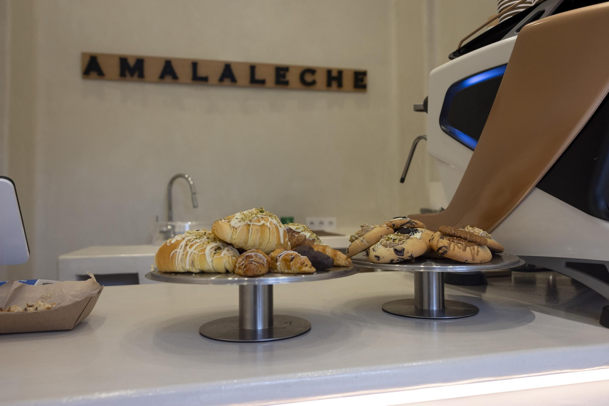 En imagénes | Amalaleche Gallery, el nuevo museo de la repostería de Zaragoza