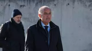 El juez de la Gürtel cambia a Camps de sitio en el banquillo tras denunciar un abogado que le llamó "miserable"