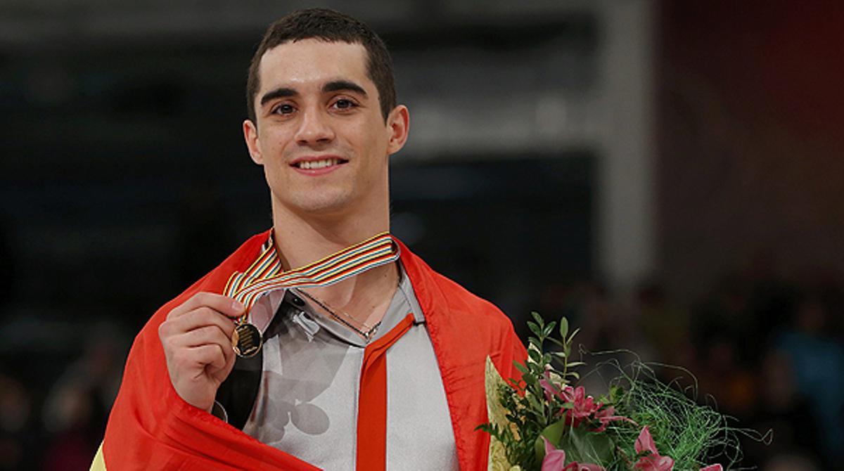 El patinador madrileny afirma sentir-se molt orgullós i felicita tots els esportistes espanyols classificats.