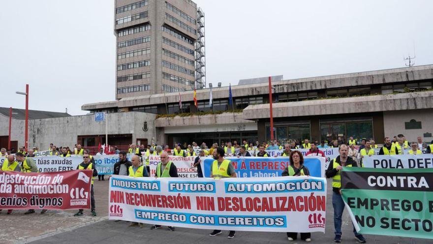 Protesta en Vigo contra la “precarización” y la deslocalización” en el auto