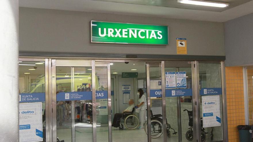 Los médicos exigen soluciones por la situación «crítica» de Urgencias en el hospital de Ourense: «Hay casi un 50% menos de plantilla que la necesaria»