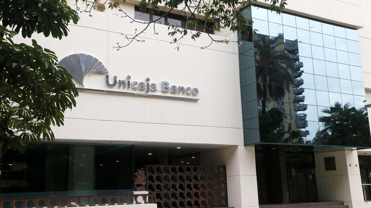 La sede central de Unicaja Banco en Málaga.