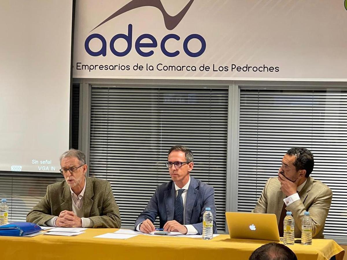 Reunión de la junta de compensación del polígono.