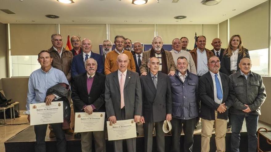 la policía nacional conmemora su 195 aniversario