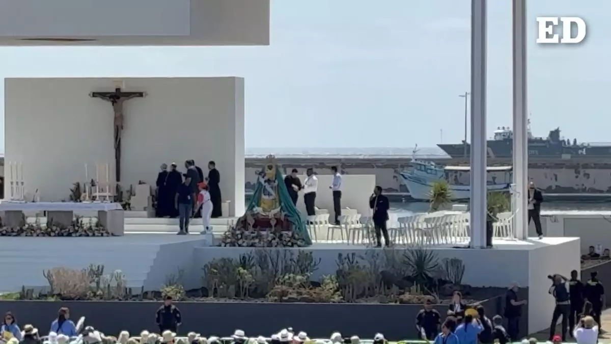Un Ave María para la historia: Chago Melián une en su canto a La Candelaria y al Cristo de La Laguna
