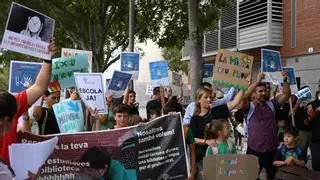 Familias de escuelas Sant Cugat se manifiestan para reclamar "entornos seguros" tras el atropello de una madre y dos alumnos
