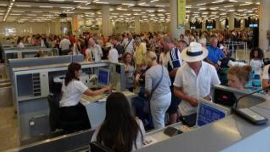 Lotsenstreik in Frankreich: Ausfälle bei Ryanair-Flügen nach Mallorca