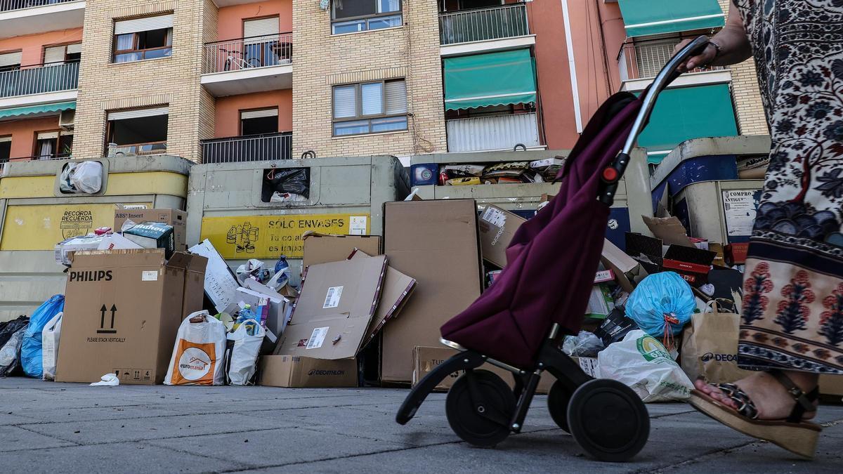 La basura se acumula en ibi