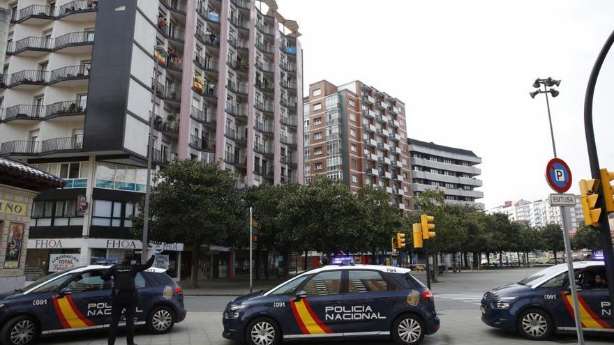 El cumpleaños más policial de Gijón