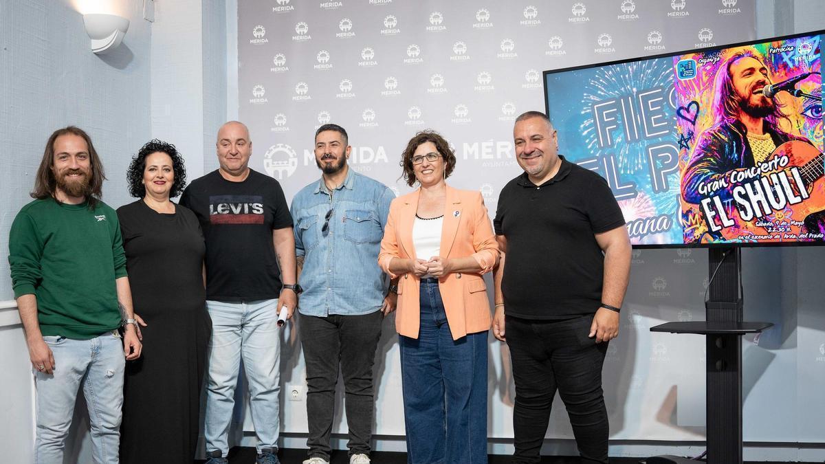 Presentación de la Semana Cultural de El Prado, ayer, en Mérida.