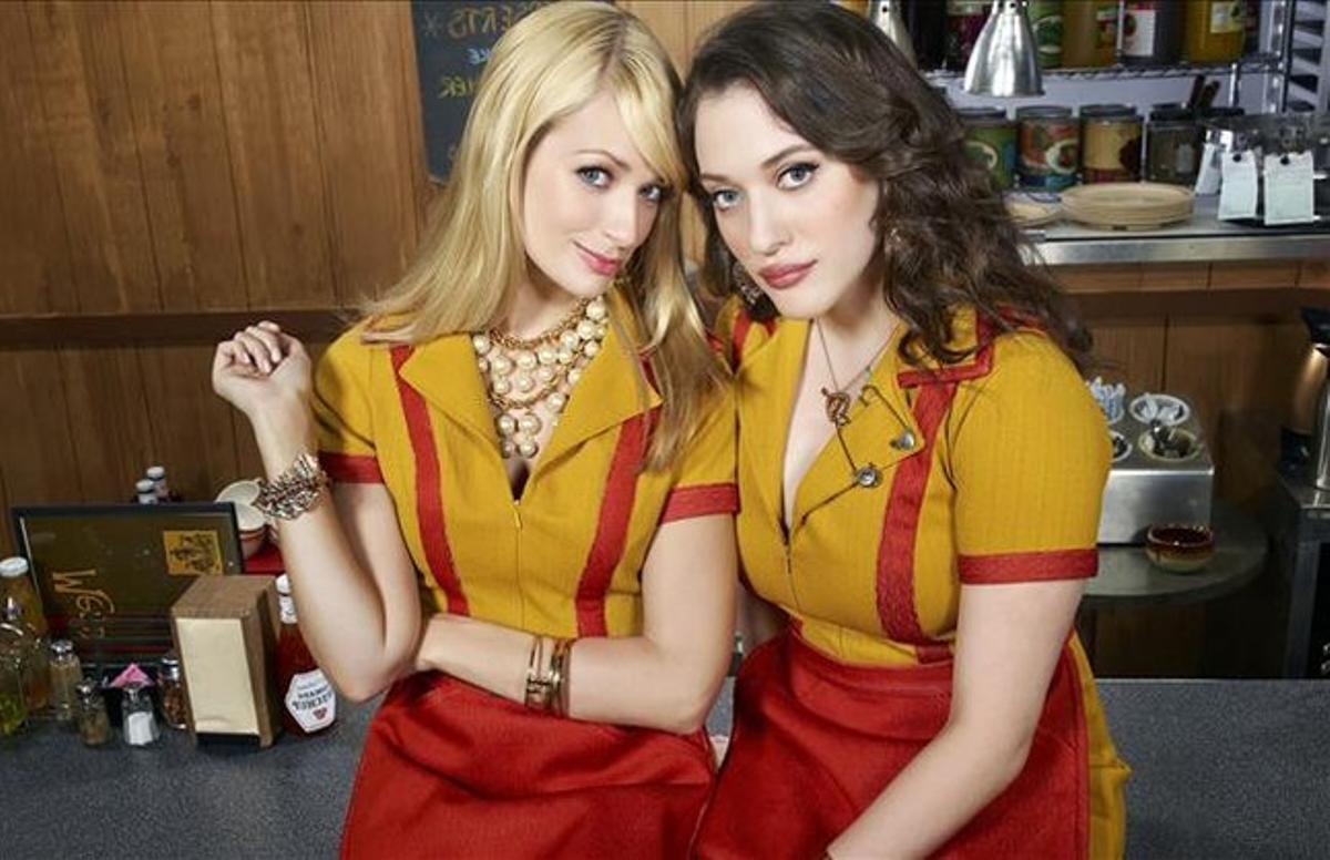 Les joves actrius Beth Behrs i Kat Dennings. Les joves actrius Beth Behrs i Kat Dennings.