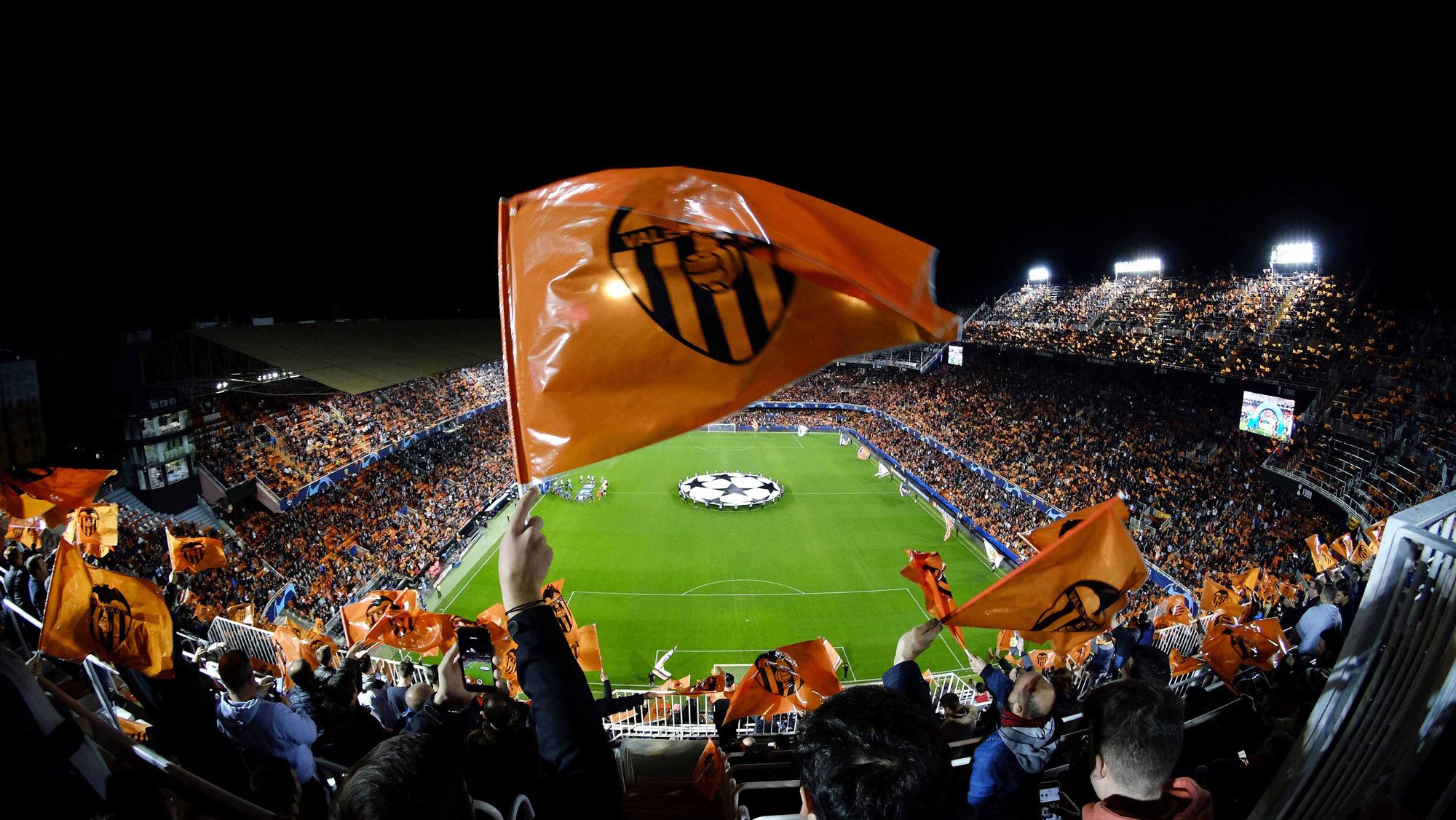 Imágenes, ya históricas, de la grada de Mestalla, que pueden volver pronto