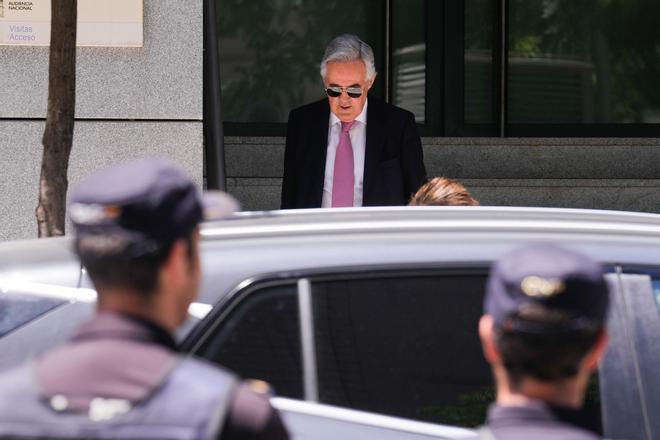 El juez avala ampliar la investigación a Zapatero por el pago de una operación en Bolivia