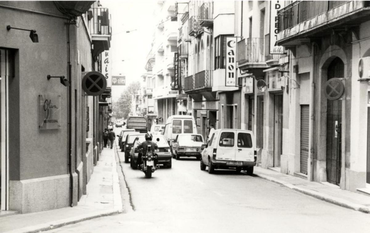 Els vianants eren arraconats al carrer Sant Llàtzer, | PERE PUÉRTOLAS