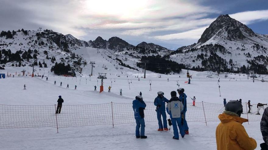 Los grovenses tienen la mejor oferta para disfrutar de la nieve en Andorra