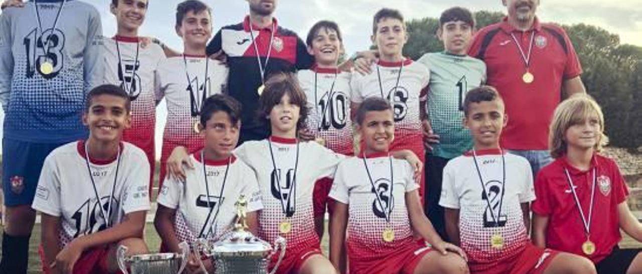 El Ciutat de Xàtiva logra un campeonato y subcampeonato en el Trofeu d&#039;Ontinyent