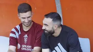 De Lerma apunta al gol y a la identidad del Compos antes de recibir al Oviedo Vetusta: «Quiero un equipo agresivo y valiente»