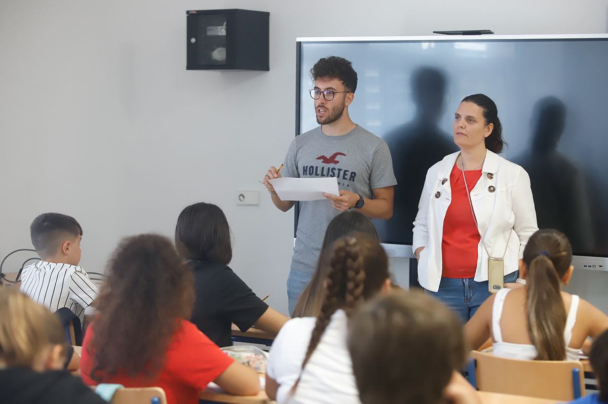 Los institutos de Córdoba se vuelven a llenar de alumnos en el inicio del curso de la Lomloe
