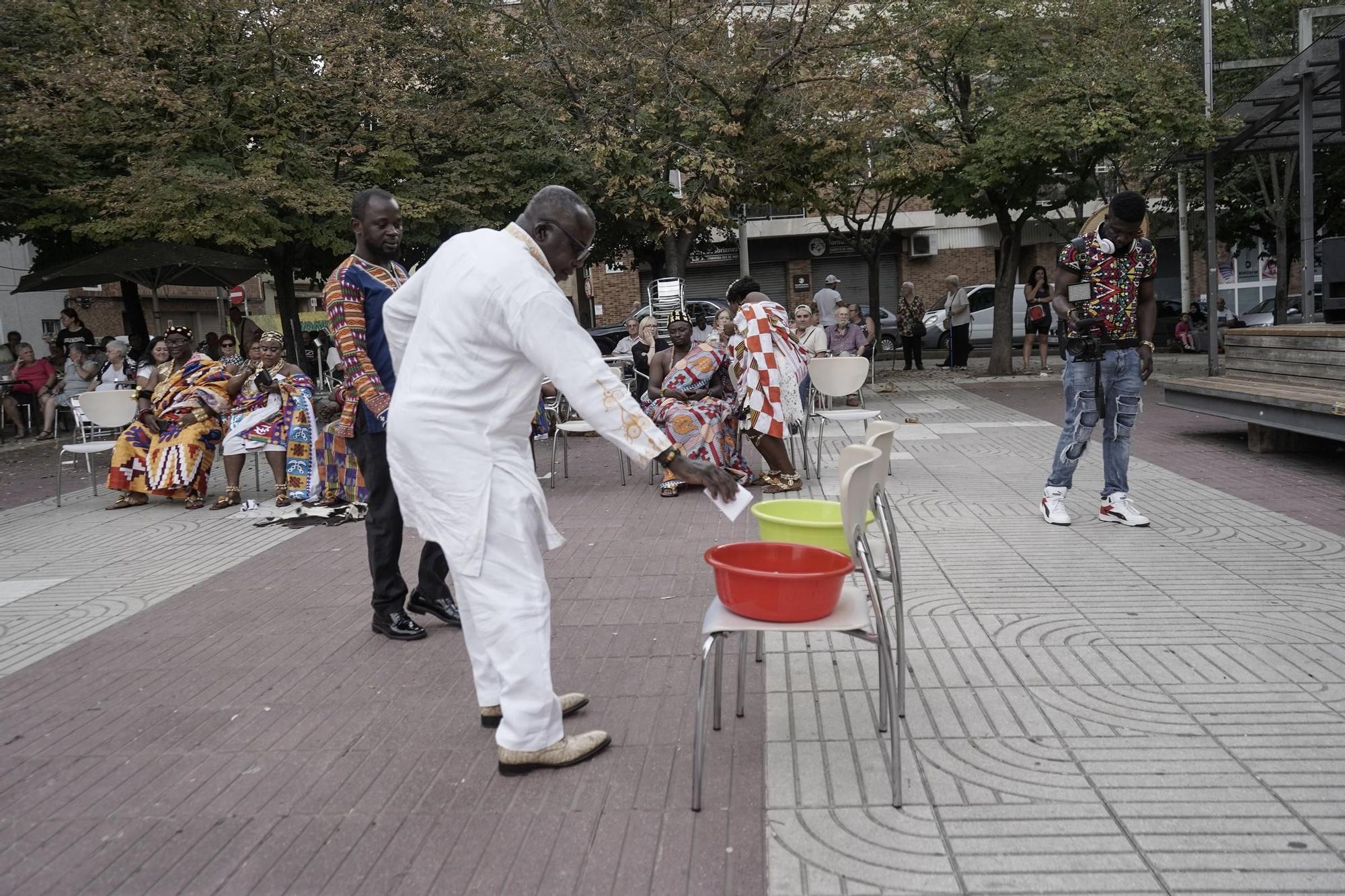 Totes les imatges de la festa solidària de la comunitat de Ghana