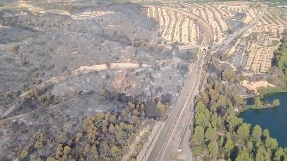 Controlado el incendio de La Pobla de Massaluca