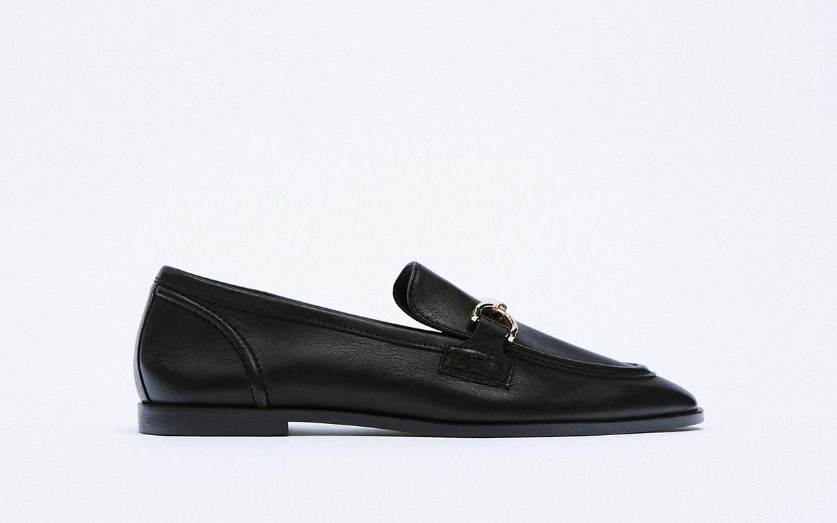 Mocasines clásicos de piel de Zara